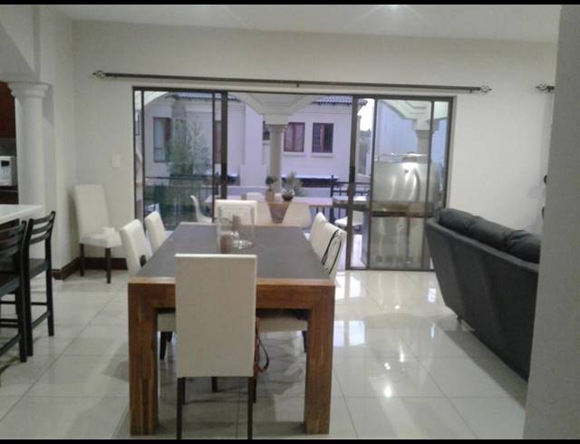 3 BEDROOM CLUSTER FOR SALE IN FAERIE GLEN